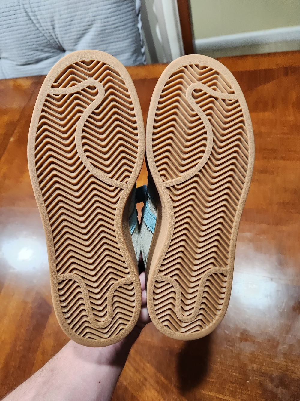 adidas Suede Sneakers in Light Gray with Teal Blue Stripes Women Size 6 - Picture 6 of 7